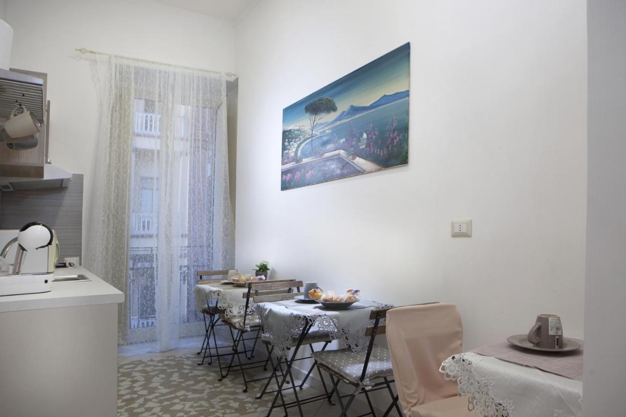La Casa Di Alje Ξενοδοχείο Νάπολη Εξωτερικό φωτογραφία