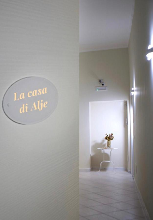 La Casa Di Alje Ξενοδοχείο Νάπολη Εξωτερικό φωτογραφία